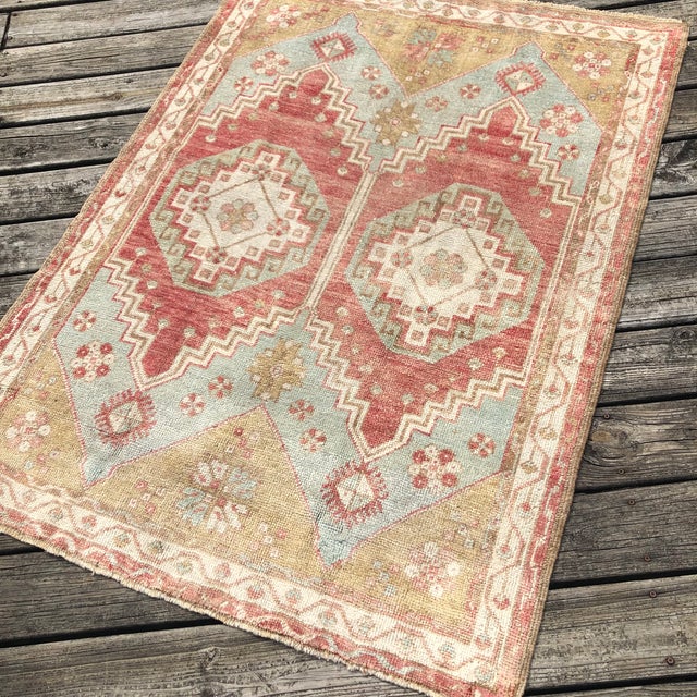Turkish Turkish Vintage Rug | Double Medallion | 4x5 For Sale - Image 3 of 7