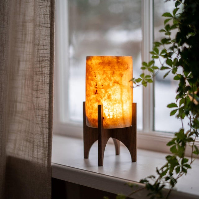 Early 21st Century Comet No. 0204 Hand-Carved Alabaster Table Lamp by Material Lights For Sale - Image 5 of 6