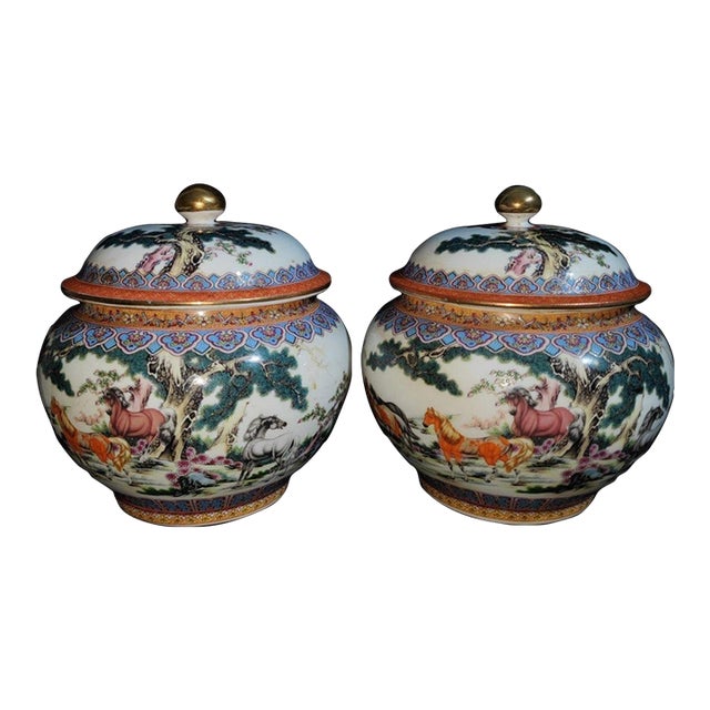Pair of Chinese Famille Rose Porcelain Covered Jars With Eight Horses Motif For Sale