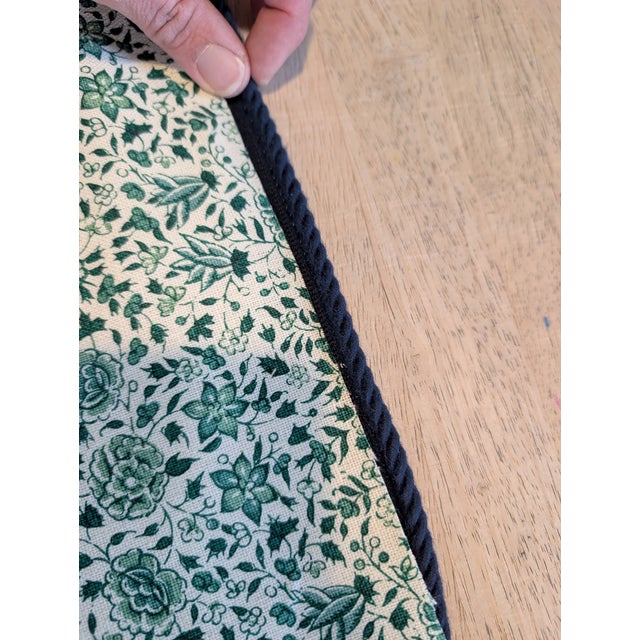 Traditional Custom Soane Britain Jasmine & Frangipani Pillows - 18" Pair and 11x14" Pair For Sale - Image 3 of 13