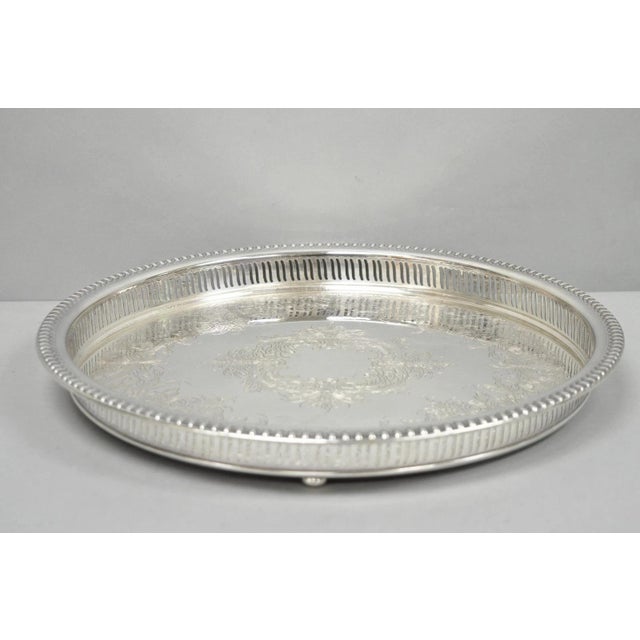Victorian Mid 20th Century Webster Wilcox "Brandon Hall" 7572g Silver Plated Reticulated 15" Round Bar Tray For Sale - Image 3 of 13