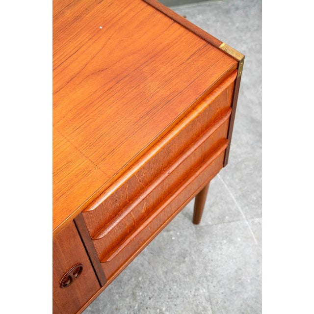 Mid Century Danish Modern End Table Side Entryway Teak 3 Drawers Wood Cabinet For Sale - Image 9 of 12