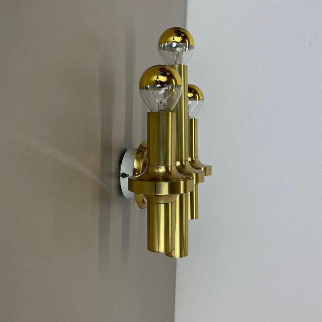 1970s Brass Tube Torch Wall Light from Gaetano Sciolari, Italy, 1970s For Sale - Image 5 of 15