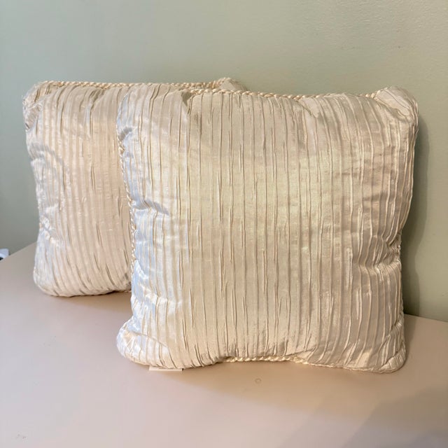 Late 20th Century Vintage Croscill Pintuck Pleated Taffeta Pillows in Ivory White, a Pair For Sale - Image 5 of 5