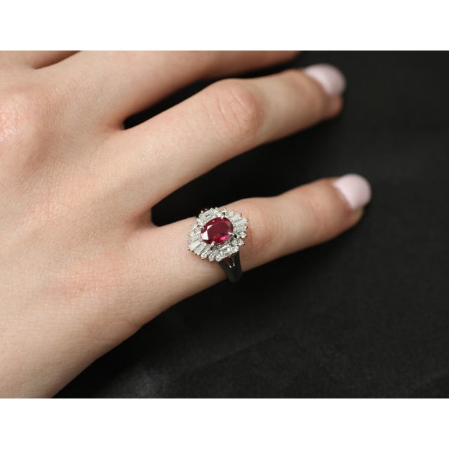 Late 20th Century Gia Certified Ruby & 0.54ct Diamond Platinum Ring, Size 4.75 For Sale - Image 4 of 18