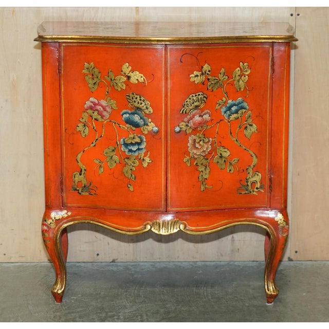 Vintage Chinese Chinoiserie Lacquer Side Cabinet, 1920s For Sale - Image 3 of 18