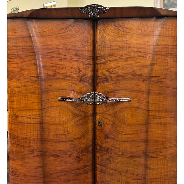 1930s Curvaceous Deco Walnut Armoire. Labelled & Fitted Interior c.1930's For Sale - Image 5 of 10