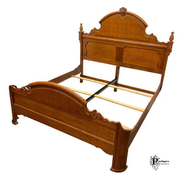 Vintage Lexington Victorian Mansion Sampler Collection Solid Oak King