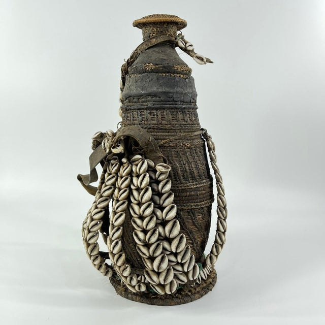 Wood Early 20th Century Ethiopian Milk Jug For Sale - Image 7 of 10