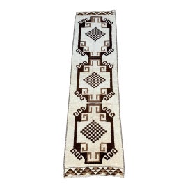 Example of Moroccan Runners