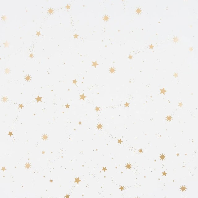 Sample - Schumacher x Marie-Chantal Scattered Stars Wallpaper in Ivory For Sale