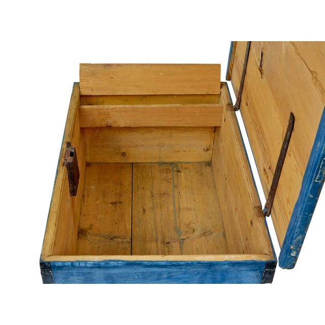Blue Swedish Hand-Painted Pine Blanket Box, 1877 For Sale - Image 8 of 10