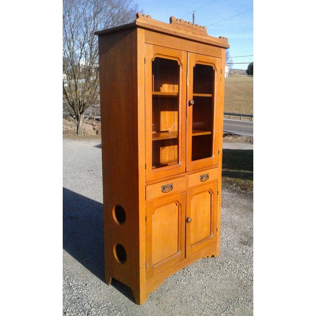 American Antique Flat Wall Pie Safe Cupboard Kitchen Pantry Ash Wood 1900s For Sale - Image 3 of 12