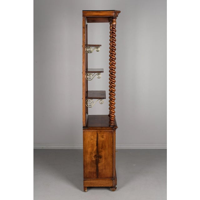 19th Century French Mahogany Display Cabinet in Louis Philippe Style For Sale - Image 9 of 13