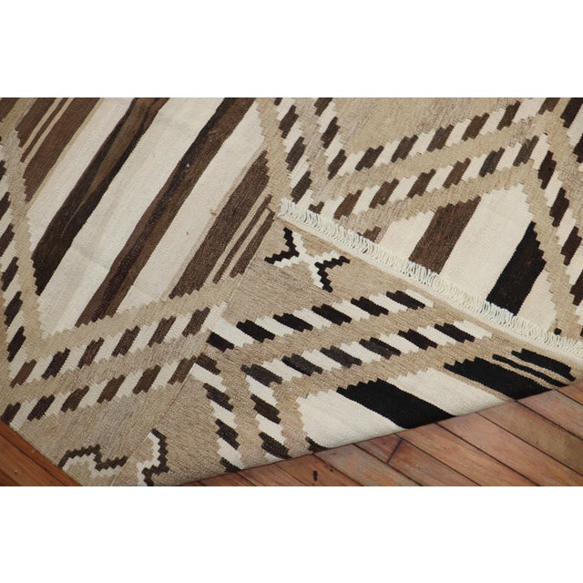 Mid-Century Modern Room Size Turkish Kilim - 8'3" x 10'7" For Sale - Image 17 of 18