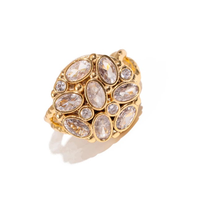 Radiant Cluster Swarovski Crystal Gold Adjustable Ring, Size 8 For Sale - Image 4 of 11