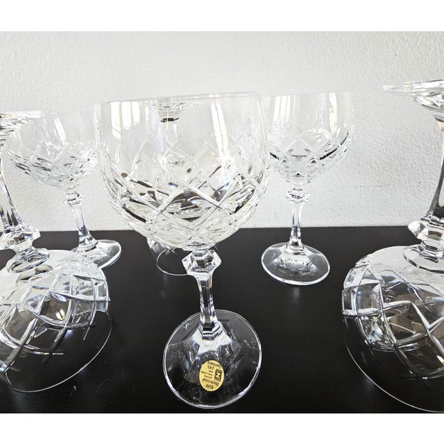 1980s Schott Zwiesel German 24% Lead Crystal Wine Goblets - Set of 6 For Sale - Image 4 of 6