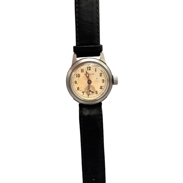 Early 20th Century Mid-Century Bulova 1917-H Us Military Issued Korean War Era Wrist Watch For Sale - Image 5 of 7