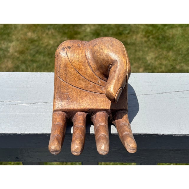 Mid 20th Century American - Highly Detailed Life-Size Artisan Woodcarving of an Open Hand For Sale - Image 4 of 11