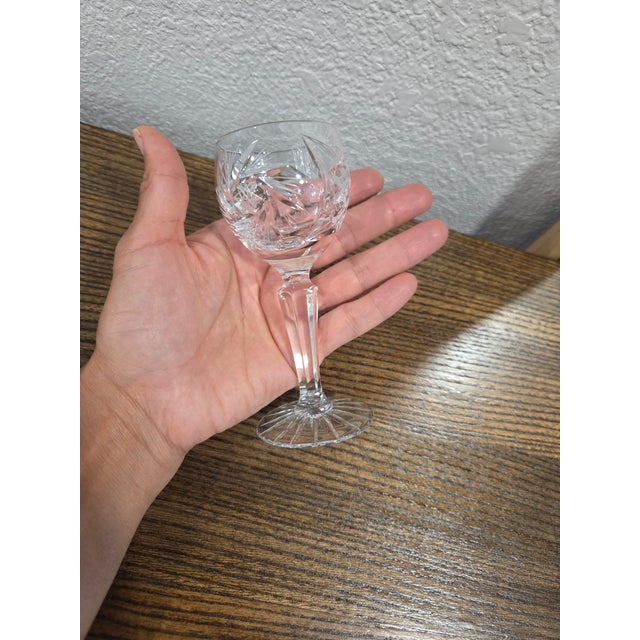 Vintage American Brilliant Style Cut Crystal Cordial Glass With Starburst Base & Hexagonal Stem - Set of 4 For Sale - Image 10 of 11