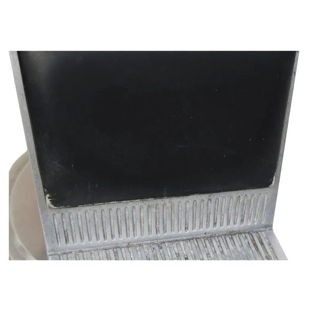 Vintage Industrial Italian Barber's Chair, 1980s For Sale - Image 11 of 14