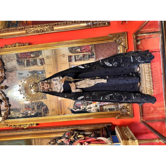 Magnificent dressed Virgin of Sorrows, from the 19th-century Spanish school, carved in polychrome wood (face and hands)...