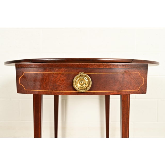 Baker Furniture Historic Charleston Georgian Inlaid Flame Mahogany Drop Leaf Pembroke Side Table For Sale - Image 12 of 17