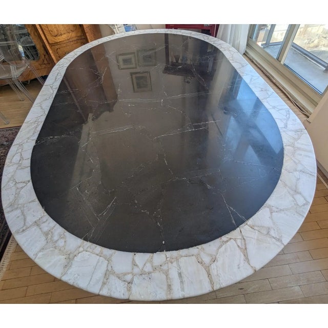 Postmodern Postmodern 1980s Black and Cream Onyx Dining Table – Attributed to Muller of Mexico For Sale - Image 3 of 6