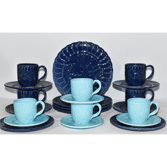 Circa 1988 Vintage Blue & Turquoise 22 Piece Dinnerware Set Dinner Luncheon Plates Mugs Saucers For Sale - Image 12 of 12