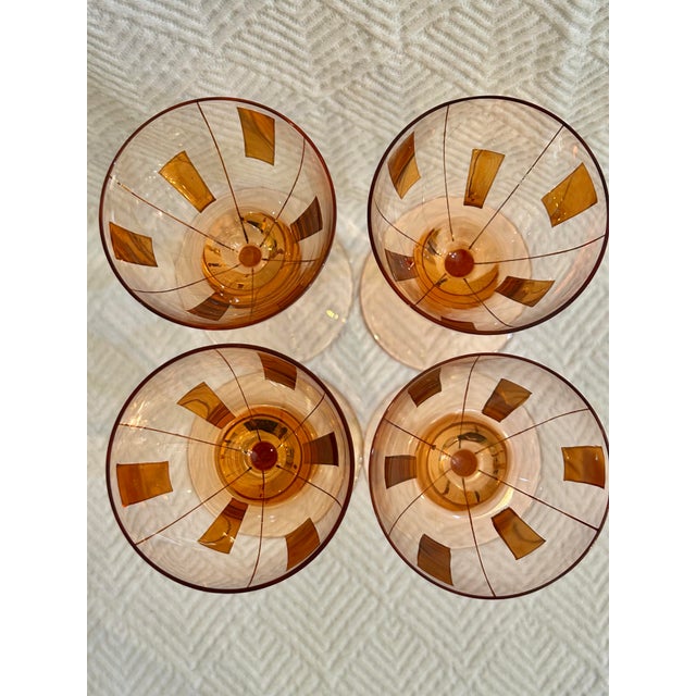 Mid Century Modern Hand Blown Pink and Gold Cordials or Wine Glasses - A Set of 4 For Sale - Image 4 of 6
