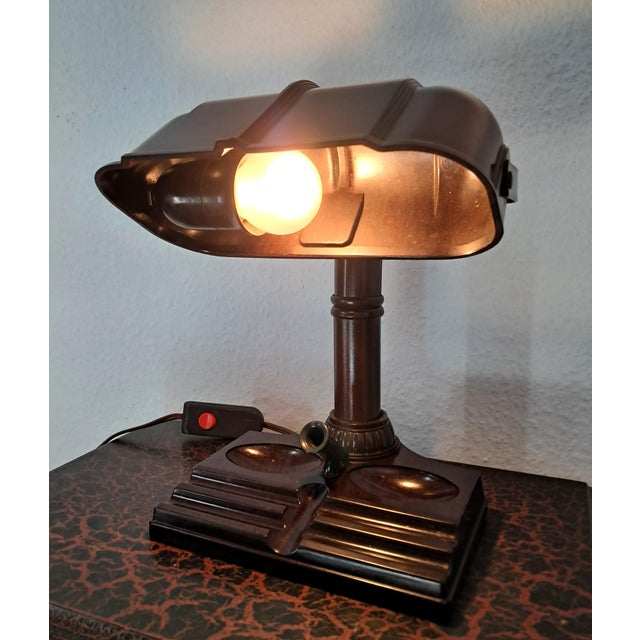 Movable (Bakelite) shade, original pen-holder I have official proof of authenticity such as vintage catalogs, designer...
