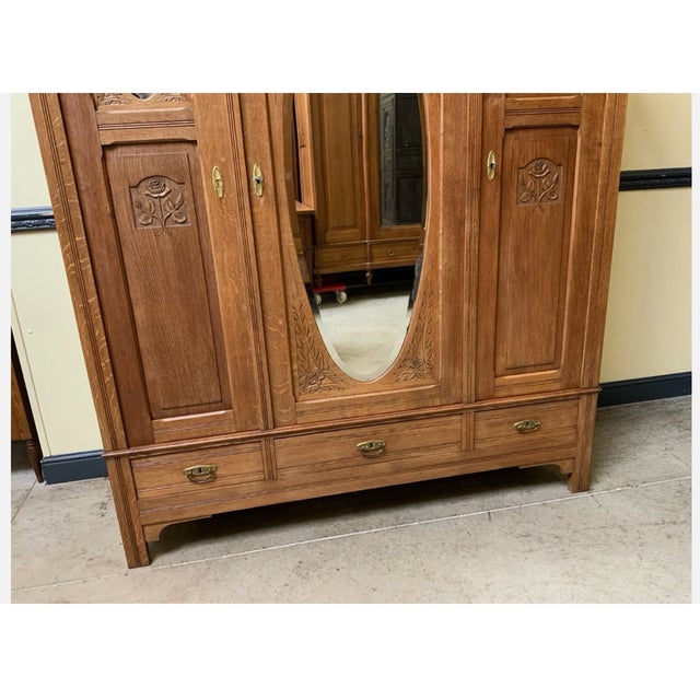 1910s Antique Art Nouveau Wardrobe in Oak, 1910 For Sale - Image 5 of 11