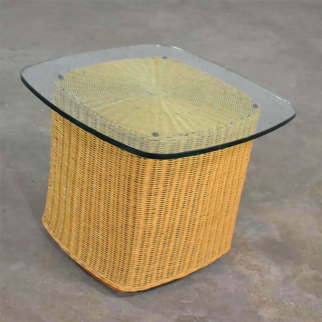 Contemporary Rattan Wicker Organic Modern Side Table With Thick Glass Top For Sale - Image 3 of 13