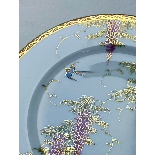 Early 20th Century Late Meiji Japanese Hand-Painted Wisteria & Swallow Gilt Cabinet Plate For Sale - Image 4 of 8