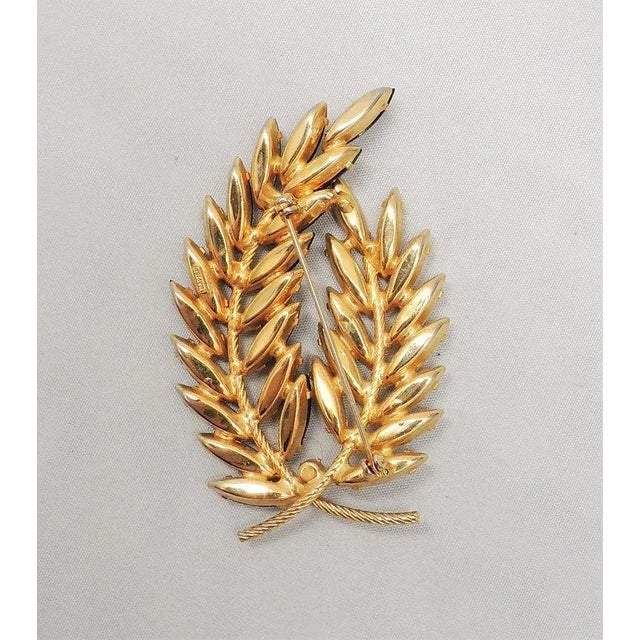 Modern Vintage 1960s Signed Napier Marquise Rhinestone Leaves Brooch For Sale - Image 3 of 6