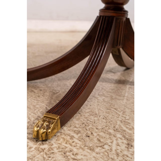 Brown Henkel Harris Model 5241 Mahogany Banded Inlaid Oval Coffee Table For Sale - Image 8 of 12