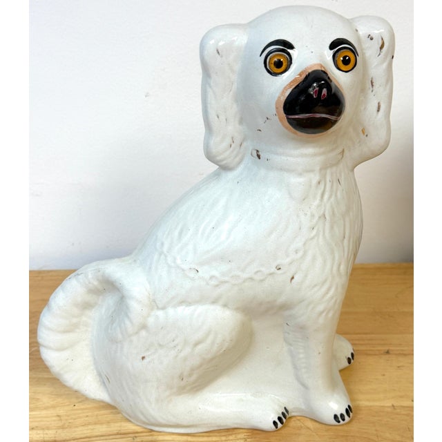 Large Pair Victorian Staffordshire Spaniel Dogs with Amber Glass Eyes, 1860s For Sale - Image 4 of 14