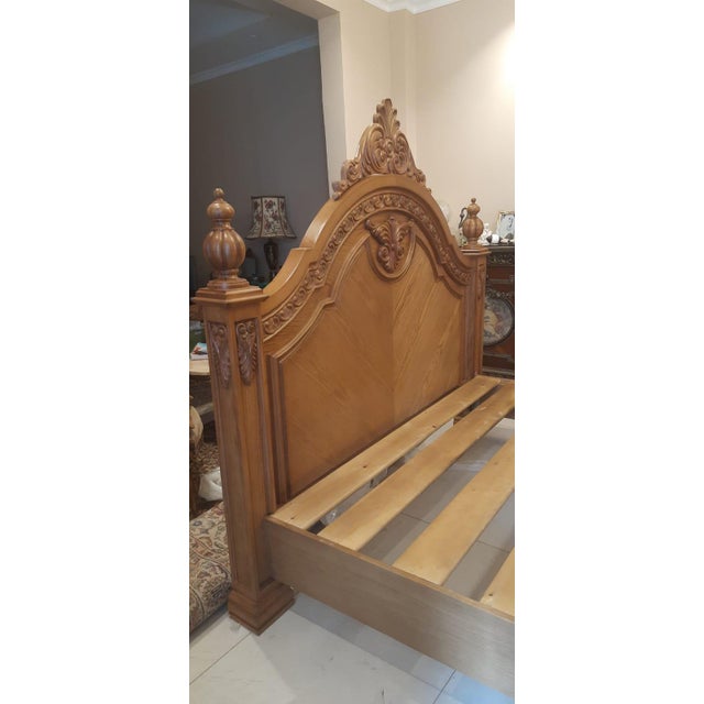 New European Classical / Baroque Revival Ornate Hand-Carved Solid Wood King Bed With Decorative Finials For Sale - Image 10 of 11