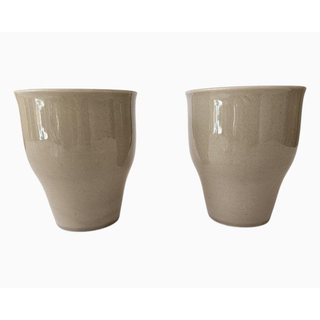 Oneida Russel Wright Oneida 4-1/2" Tall Mugs - Set of Two - Gray - Euc - New - Unused For Sale - Image 4 of 8