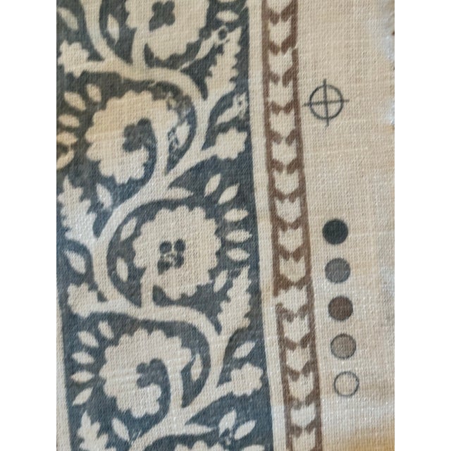 Traditional G P & J Baker Bibury Fabric 2 1/2 Yards For Sale - Image 3 of 5