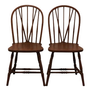 Set of 2 Heywood Wakefield Solid Oak Early American Fiddleback Dining Side Chairs For Sale