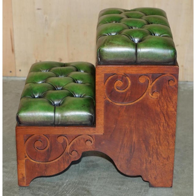 Antique Chesterfield Library Steps in Flamed Hardwood and Green Leather For Sale - Image 10 of 18