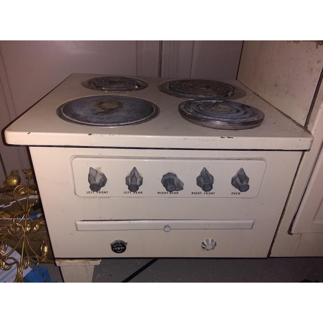 Vintage Depression Era L&H Electric Enamel Stove TESTED AND WORKING UNIT! This exceptional L&H Electric (Lindemann &...