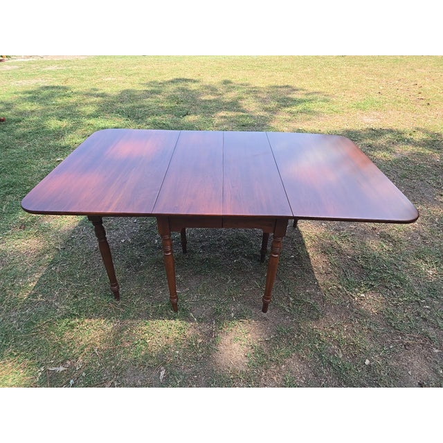 1990s Wooden Henkel Harris Cherry Dining Table Virginia Galleries Gate Leg Drop Leaf Table For Sale - Image 14 of 17