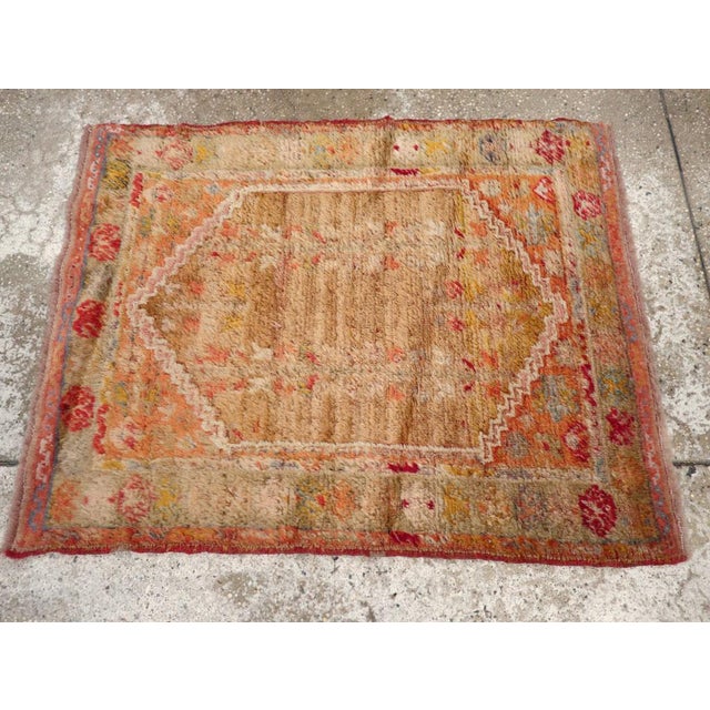 Galerie Shabab Collection Early 20th Century Turkish Angora Oushak Throw Rug For Sale - Image 4 of 8