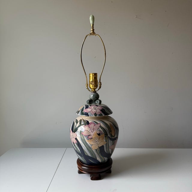 Late 20th Century Violet Floral Pottery Ginger Jar Table Lamp For Sale - Image 4 of 10