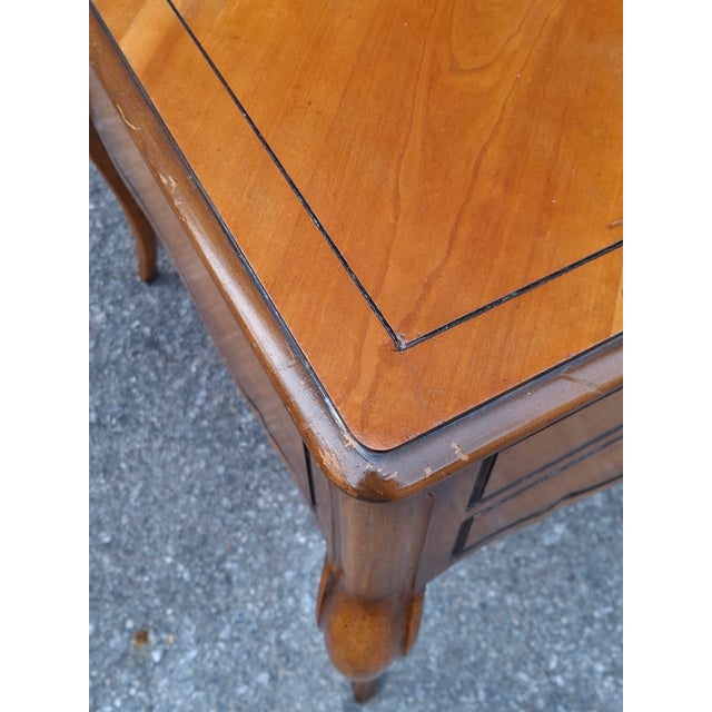 Mid 20th Century Weiman Mid Century Provincial Bookmatched Top Fruitwood Side Table For Sale - Image 15 of 15