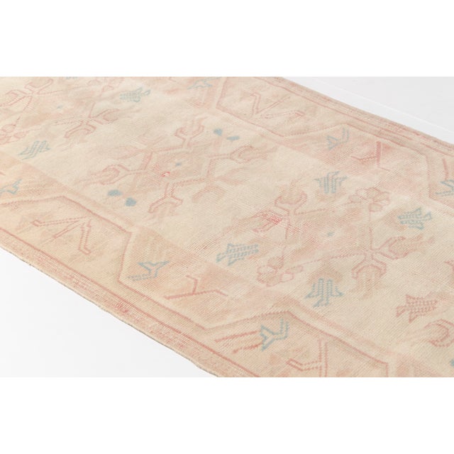 Vintage Turkish Oushak Runner - Neutral Pastel Medallion For Sale - Image 9 of 10