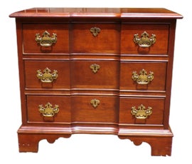 Example of Pennsylvania House Chests of Drawers