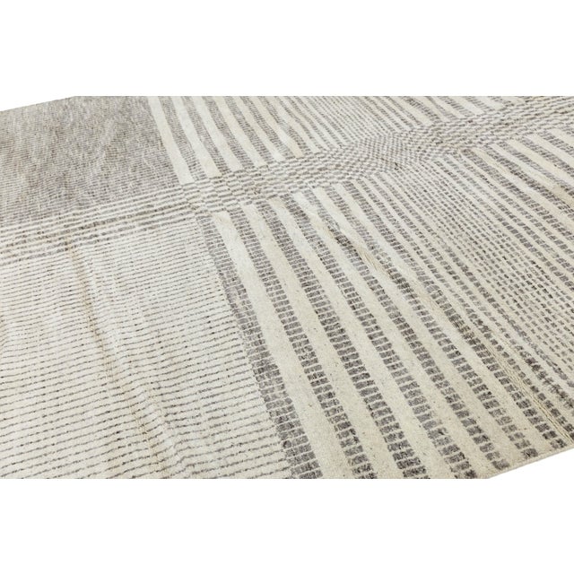 Charcoal 10 X 14 Hand Knotted Modern Neutral Geometric Wool Rug Minimalist Grid Pattern For Sale - Image 8 of 10